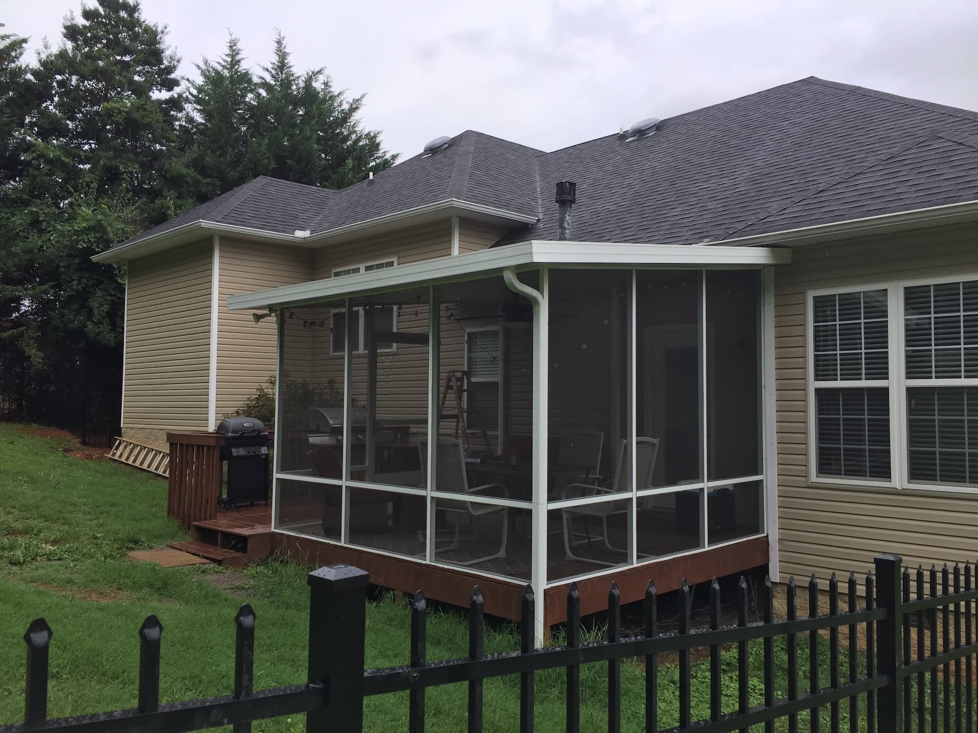 Screen Porch Builders | All Seasons Sunrooms